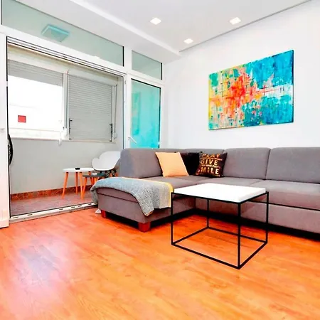 New And Sunny 5 Min From Beach Trstenik Apartment Split